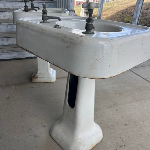 24” Cast Iron Pedestal Sinks