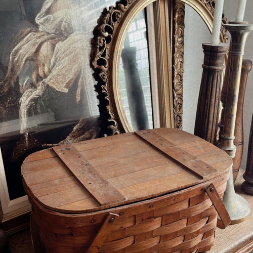Vintage Wicker Picnic Basket