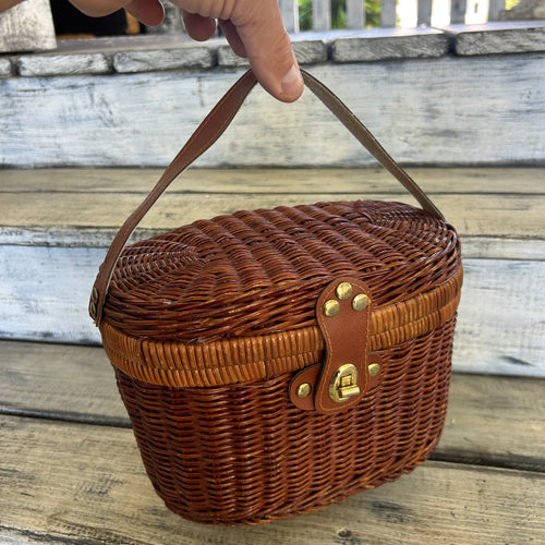Vintage Wicker Basket/Bag