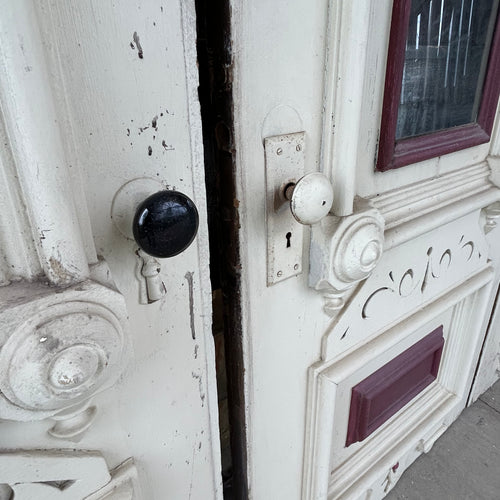 American Victorian Farmhouse Doors+Screens