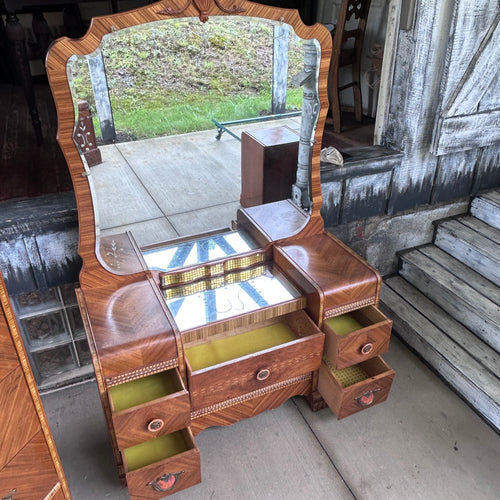 7 Piece Art Deco Waterfall Style Bedroom Set
