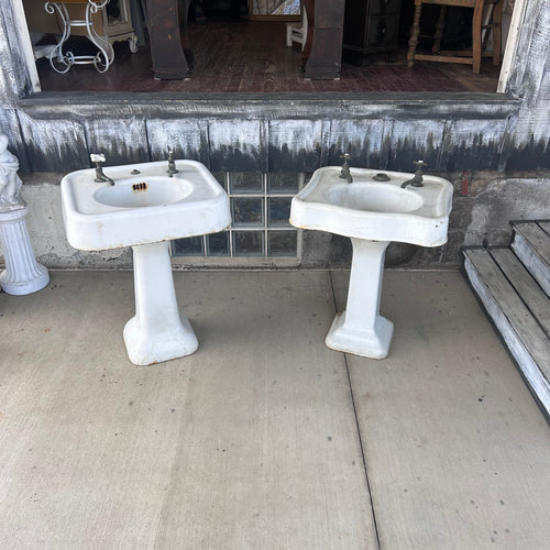 24” Cast Iron Pedestal Sinks