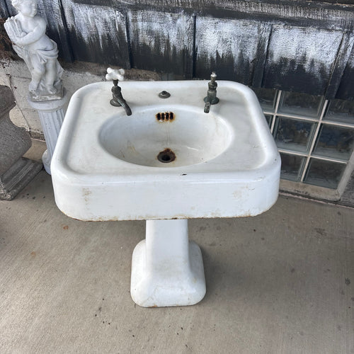 24” Cast Iron Pedestal Sinks