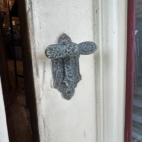 American Victorian Farmhouse Doors+Screens